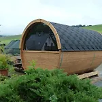 펜션 Mit Kamin , Terrasse Und Aussensauna