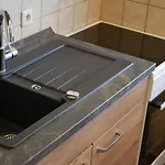 Mit Kamin , Terrasse Und Aussensauna