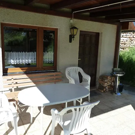 Nyaraló Mit Kamin , Terrasse Und Aussensauna *