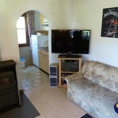 Nyaraló Mit Kamin , Terrasse Und Aussensauna *