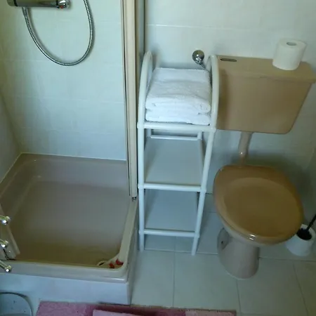 Mit Kamin , Terrasse Und Aussensauna