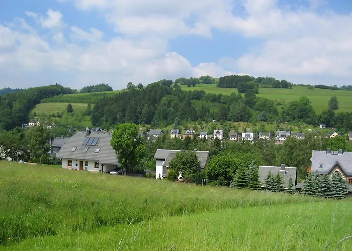Mit Kamin , Terrasse Und Aussensauna *