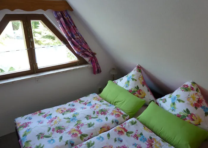 Mit Kamin , Terrasse Und Aussensauna