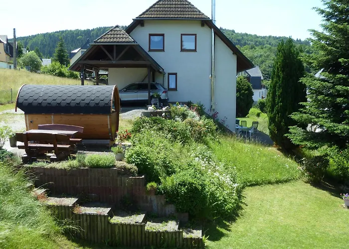 Holiday home Mit Kamin , Terrasse Und Aussensauna Pohla