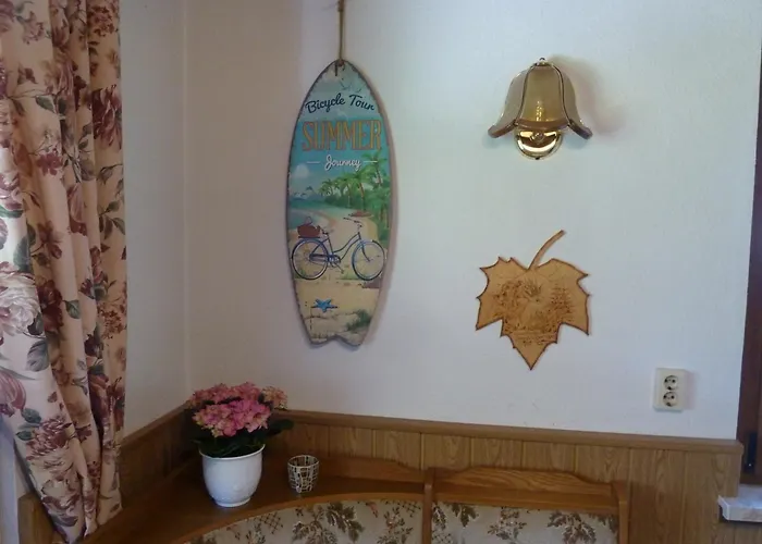 Mit Kamin , Terrasse Und Aussensauna * Pohla